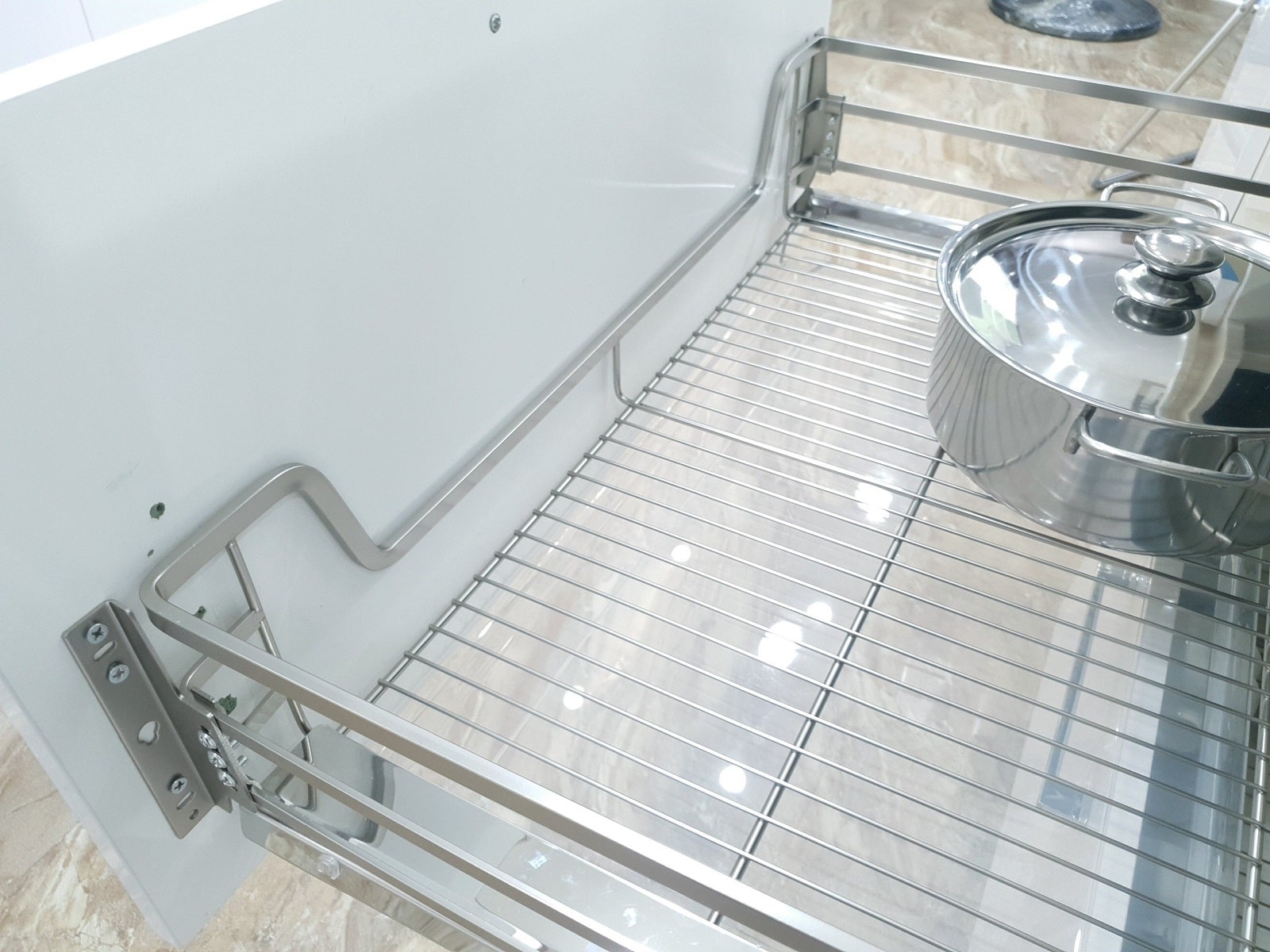 ngan-keo-xoong-noi-nan-det-inox-304-700-min Ngăn Kéo Xoong Nồi Nan Dẹt Bằng Inox 304 NE199.700
