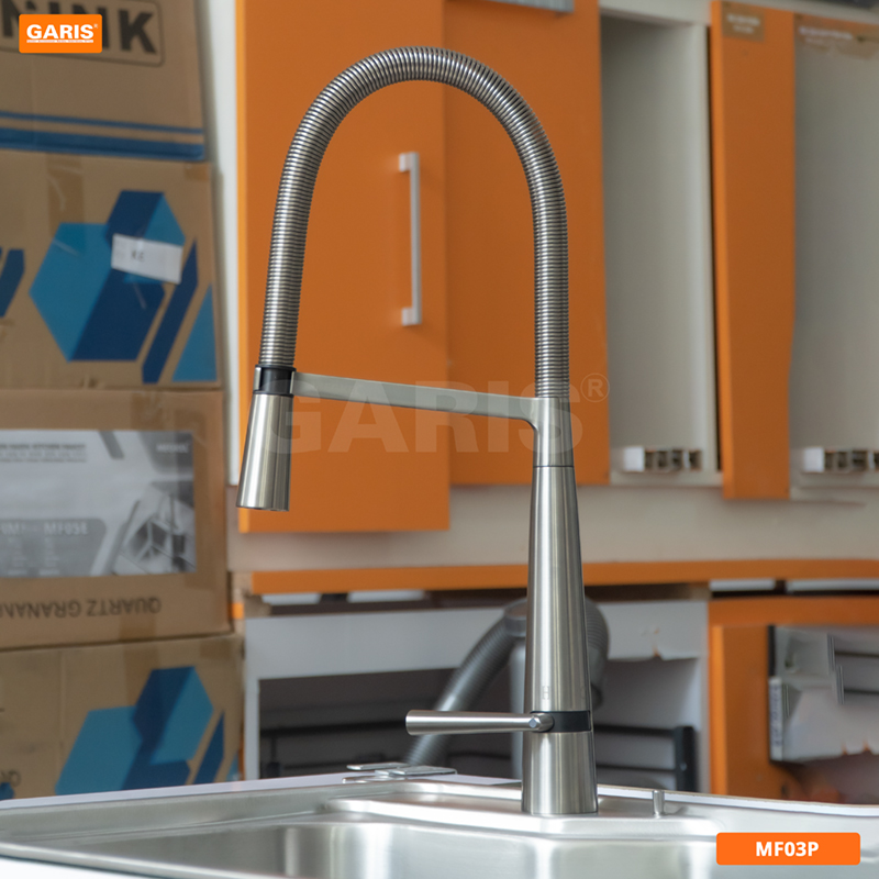 VÒI RỬA DÂY RÚT GARIS CAO CẤP MF03P